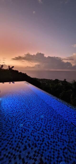 Paradise Heights Luxury Apartments & Villa Beau Vallon  Bagian luar foto